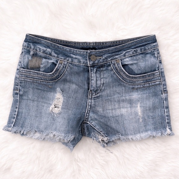 a.n.a Pants - a.n.a Distressed Denim Shorts Size 4 Fits Like 2 Raw Hem Y2K Festival Casual